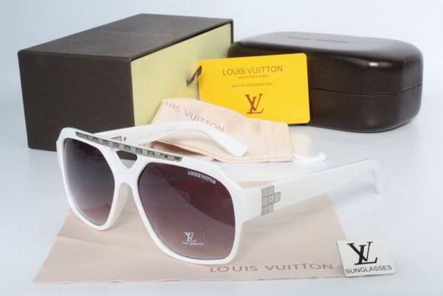 Iv Boutique Sunglasses 018